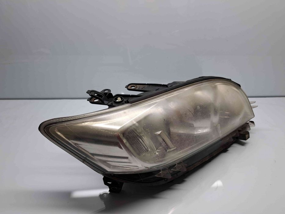 Far dreapta Toyota Rav 4 III (ACA3, ACE, ALA3, GSA3, ZSA3) [Fabr 2005