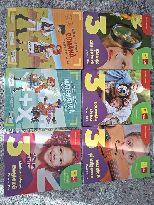 Manuale scolare clasa a 3 a