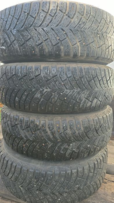Диски с зимними шипами мишлен 215/65/R16