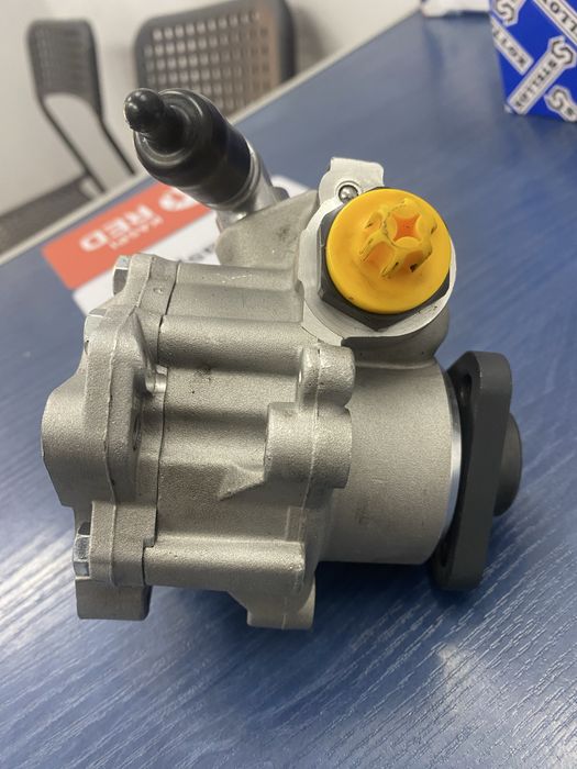 Насос ГУР Фирма GS на BMW 3 E36 E46 E34 E39