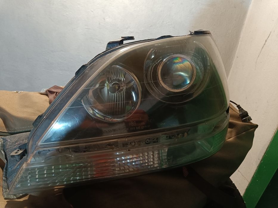 Фары Лексус РХ 300