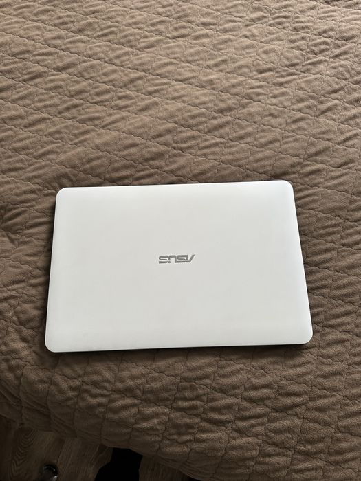 Ноутбук Asus / Асус