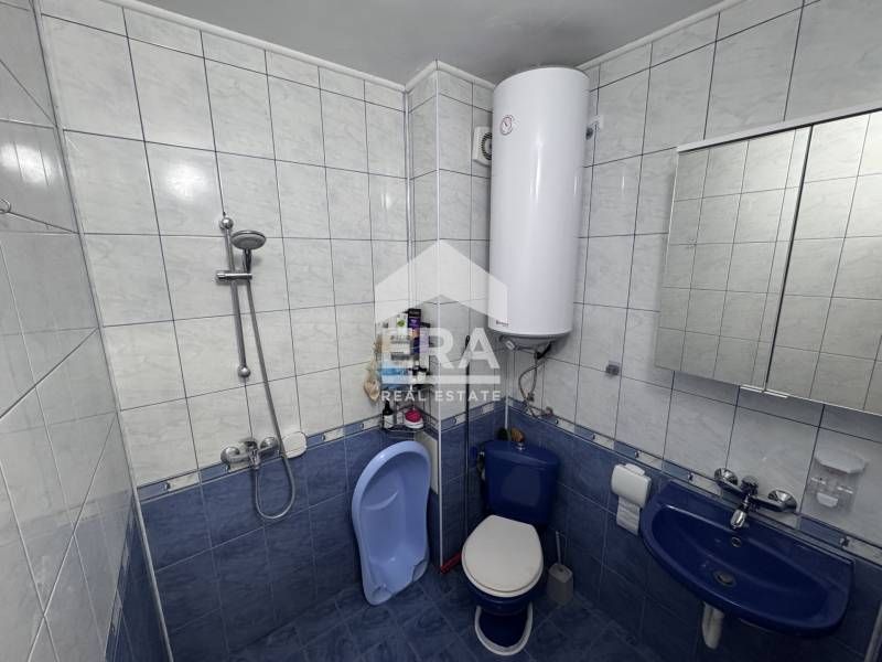 Продава се Тристаен апартамент в Варна, Възраждане 1 - 75 кв.м за 1999 €/кв.м - Снимка #3