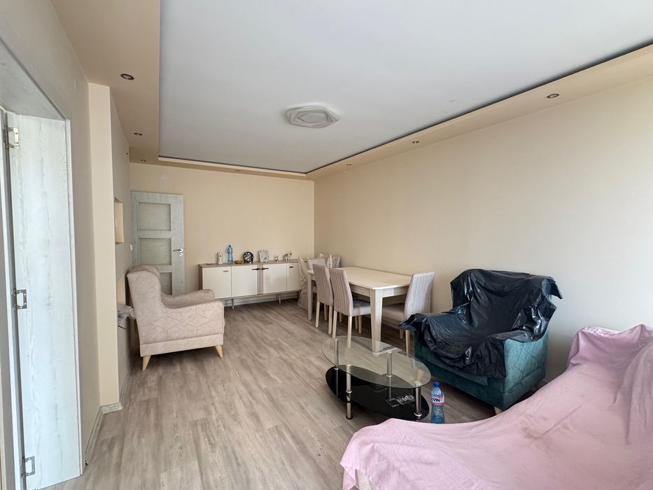 Четиристаен Тухлен Апартамент , Солигена