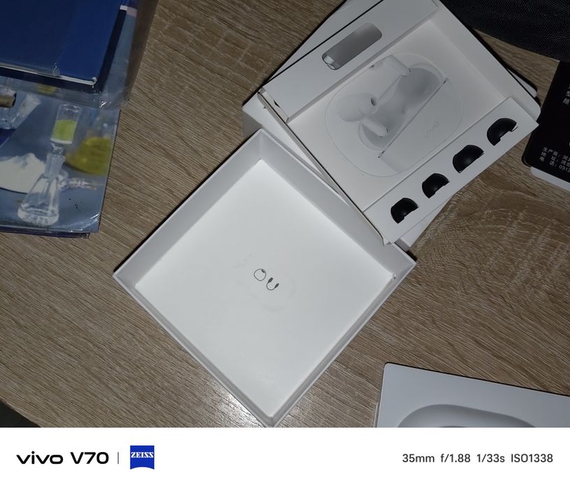 vivo tws 5 наушники черные СРОЧНО
