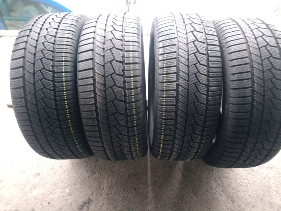 4 anvelope RunFlat de iarna Continental 245/50 R19 2xdot3221 2xdot2022
