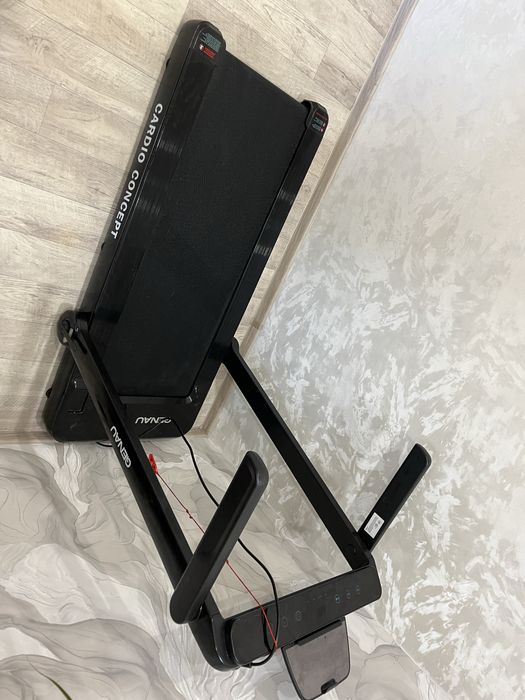 Беговая дорожка GENAU