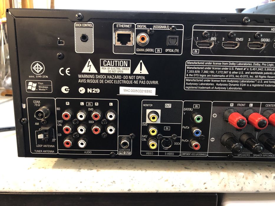 Denon AVR-1912 resiver