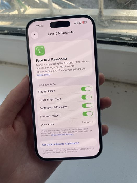 iPhone 15 eSim срочно