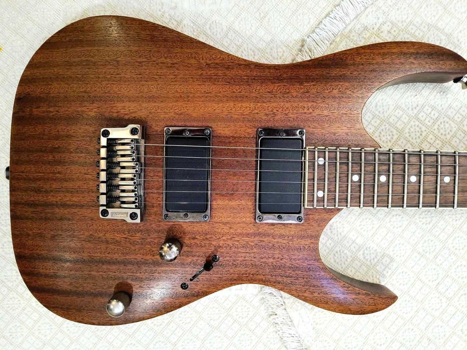 КИТАРА Ibanez rGA32