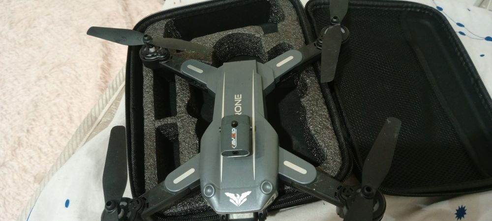 Дрон не дорогой.