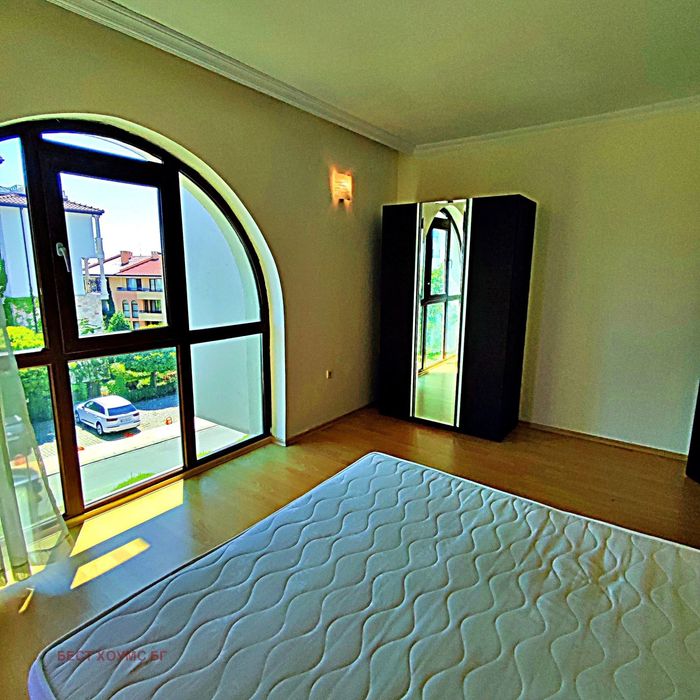 Продава се Двустаен апартамент в Свети Влас - 67 кв.м за 1150 €/кв.м - Снимка #4