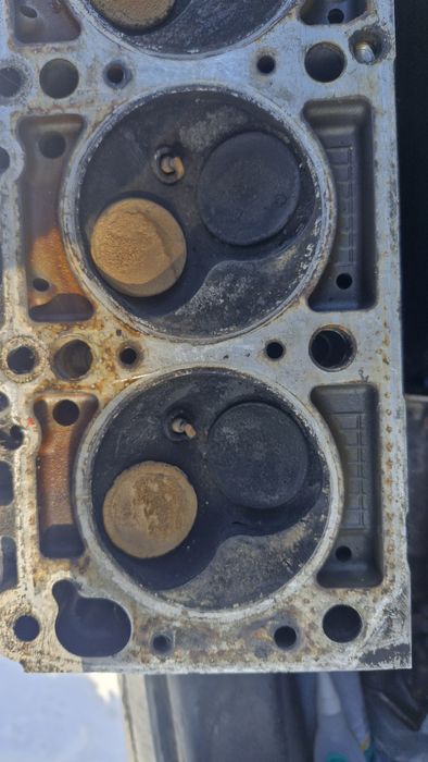 Головку блока цилиндров