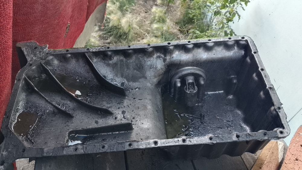 Продам мотор Мерседес 102