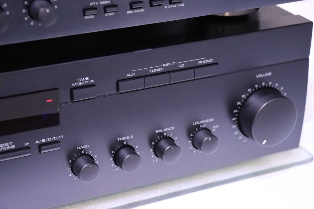 Statie/Tuner Yamaha RX-385,RX-396RDS.