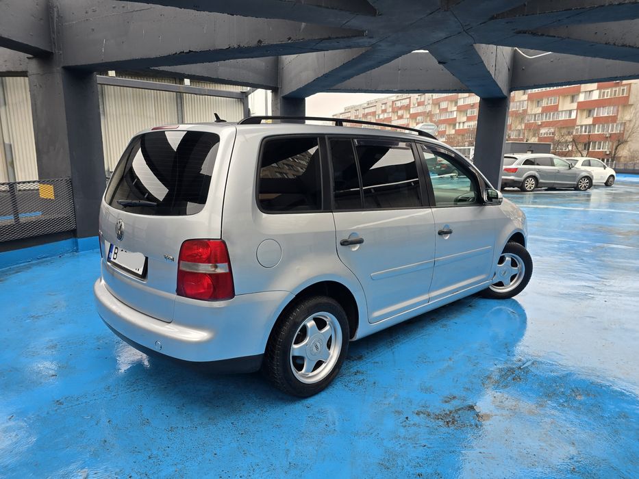 VW TOURAN / 2006 / 1.9 TDI / manuala 5 trepte  / 105 CP / jante aliaj