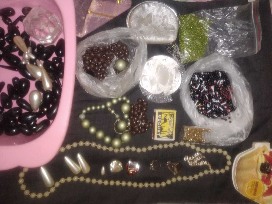 Бисер для рукоделия новый