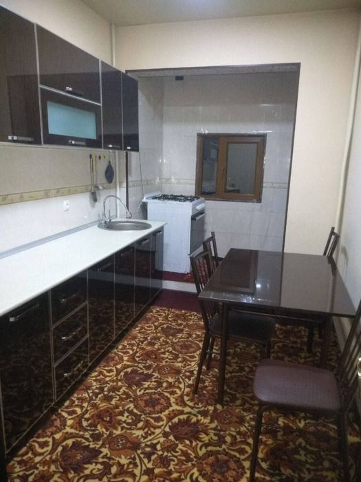 Алгоритм 31.  Срочно 3 х комнатная семейным аренда