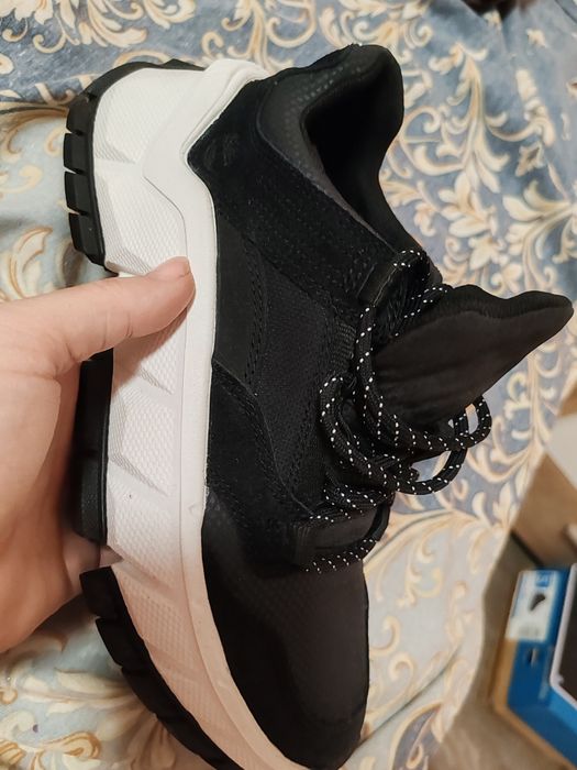 Timberland са маратонки в черно и