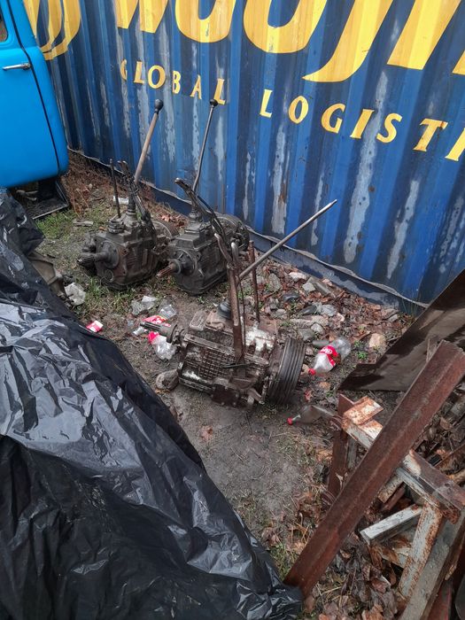 Зил запчастлар сотилади