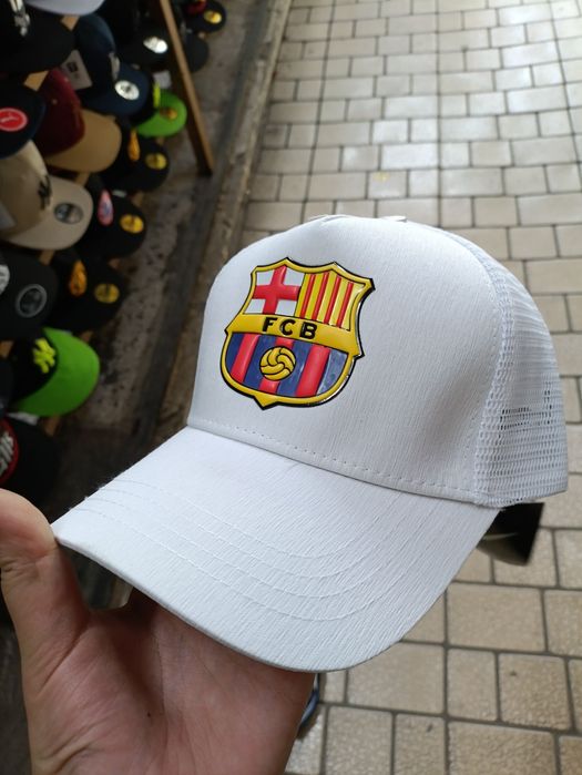 Barselona kepka sfati zõr