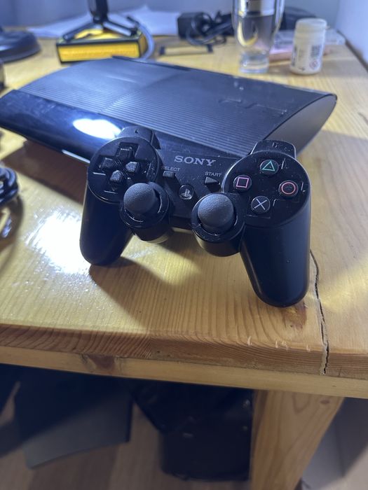 PlayStation 3 Super Silm Modat