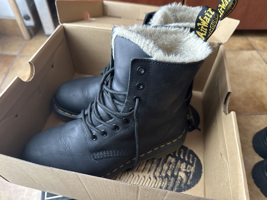 Bocanci Dr Martens, marimea 39