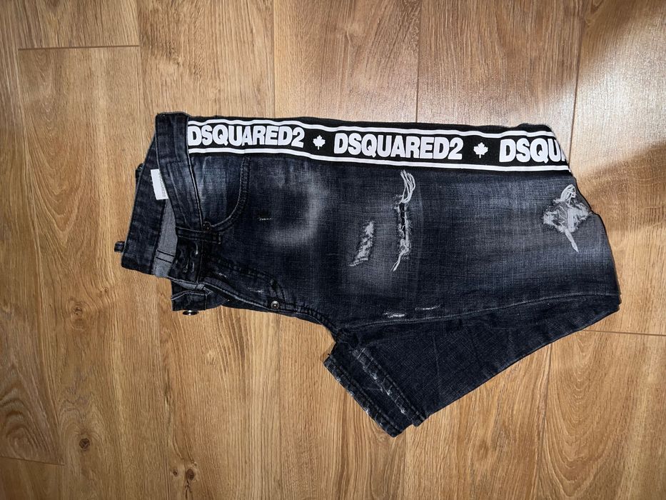 Нови дънки dsquared2
