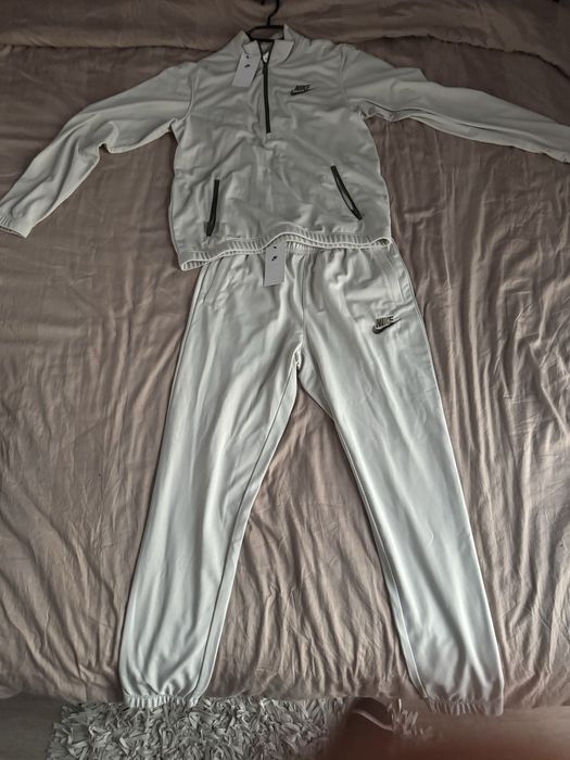 Спортен екип Nike