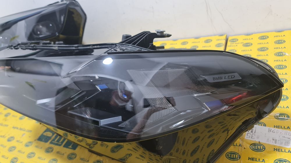 Far faruri full led adaptiv LASER BMW X5 G05 X6 G06 facelift lci