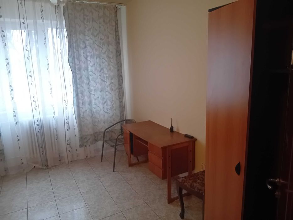 Inchiriez garsoniera