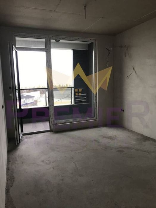 Продава се Двустаен апартамент в Бургас, Изгрев - 60 кв.м за 1834 €/кв.м - Снимка #4