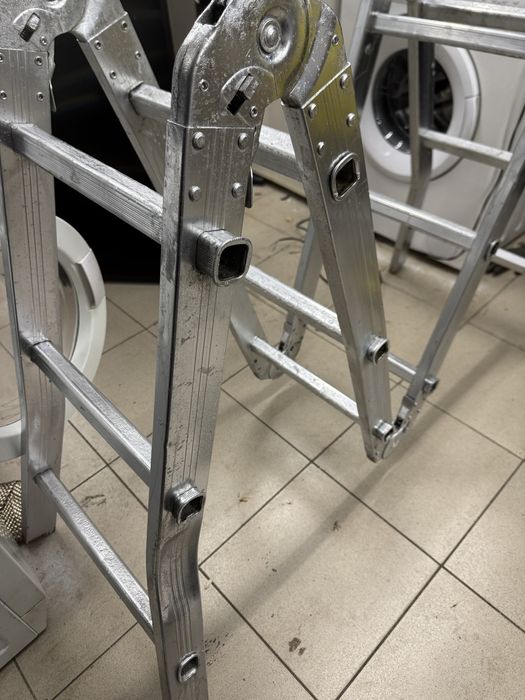 Алуминиева стълба