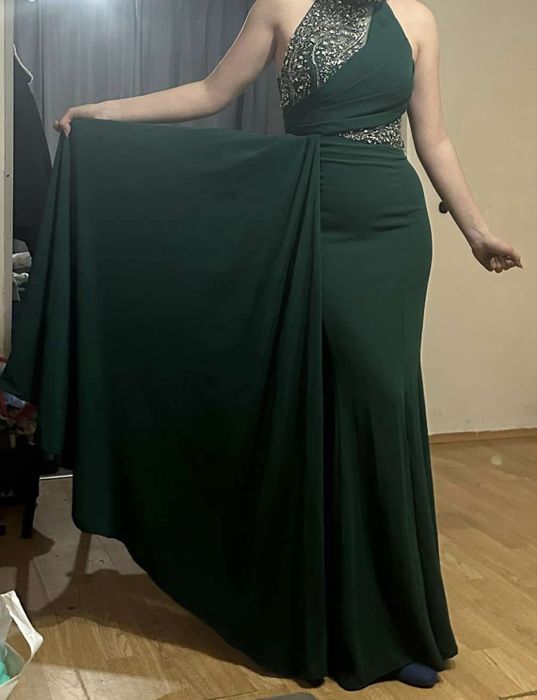 Бална рокля в размер м