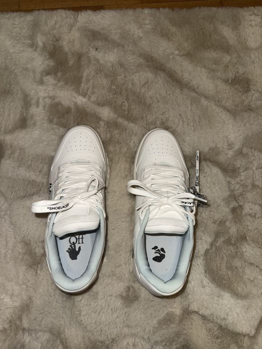 Off white out of office marimea 45