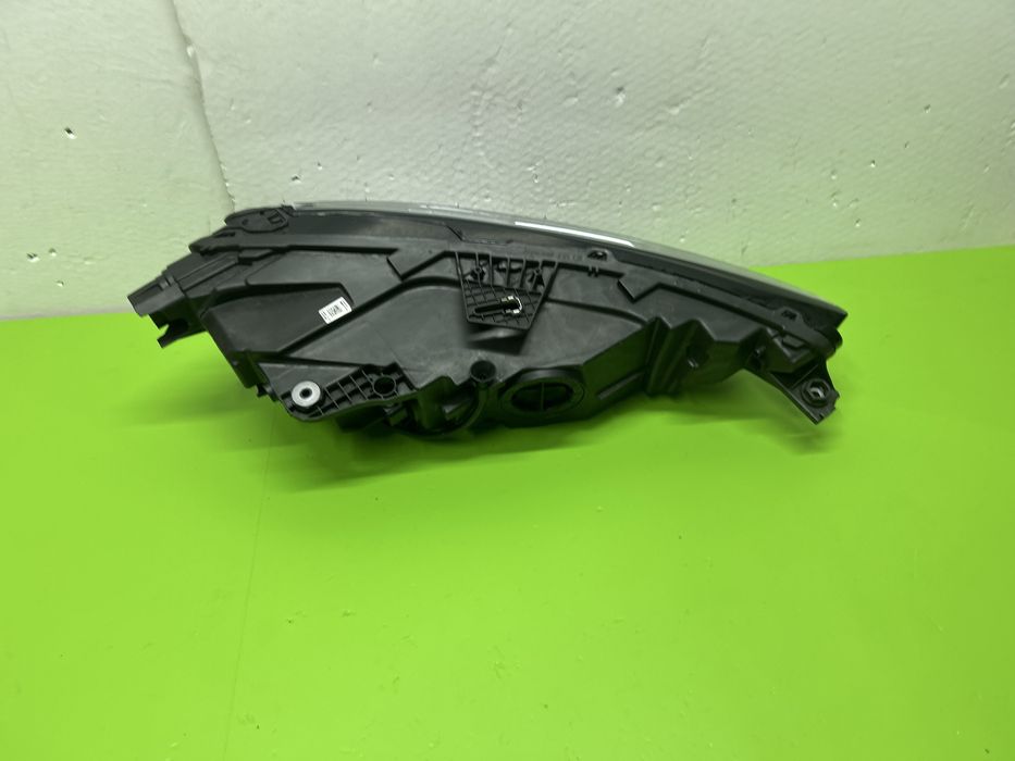 Far Audi A3 8Y0 full led stanga 2020-2024