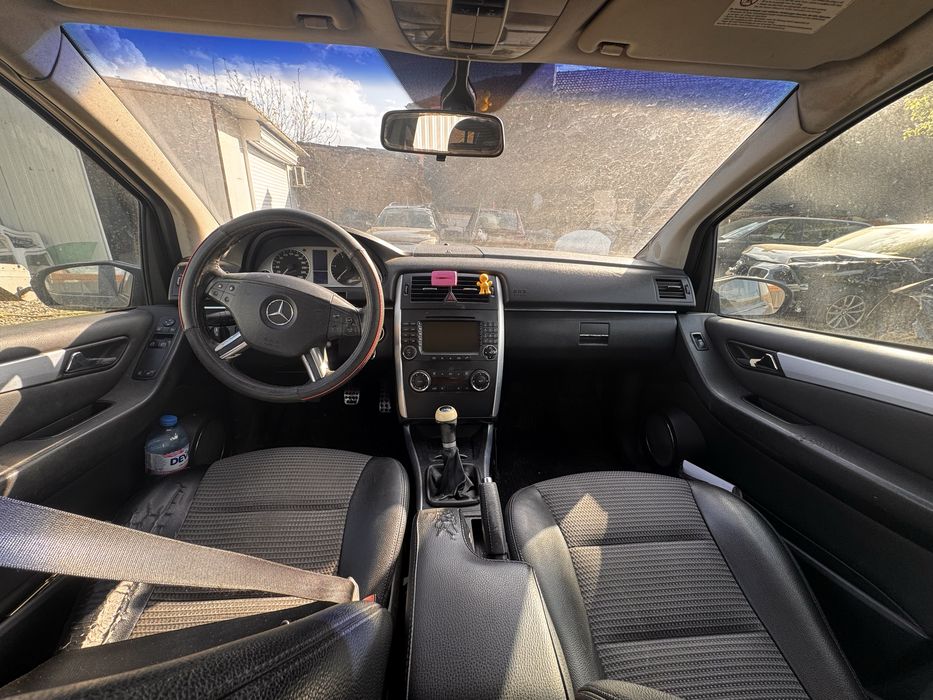 Mercedes B-class 200CDI на части