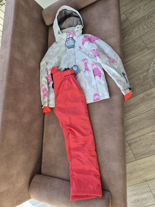 Продам лыжный костюм