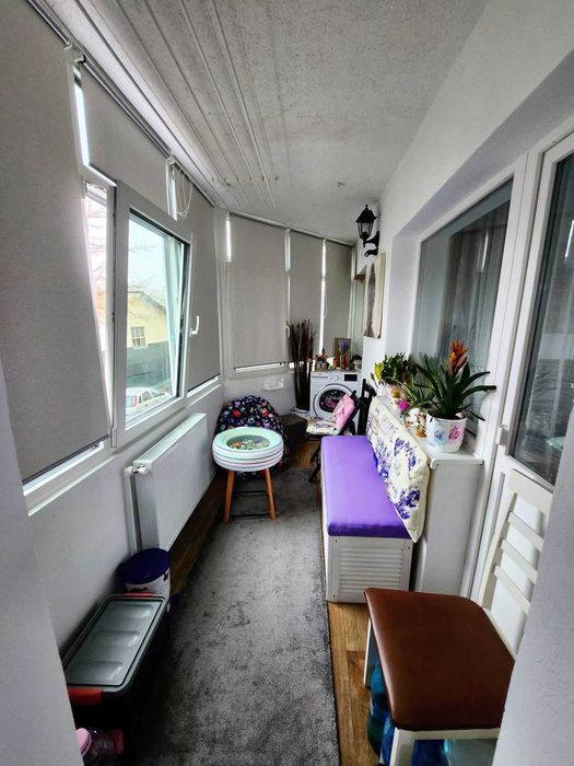 Vanzare apartament 3 camere