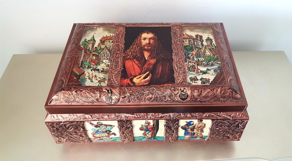 Cutii metalice vechi decorative