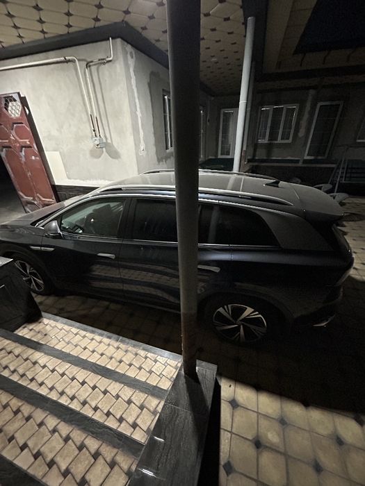 Wolsvagen ID6 PRO