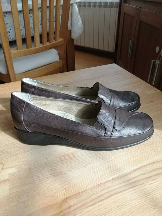 Ежедневни дамски обувки 42 номер