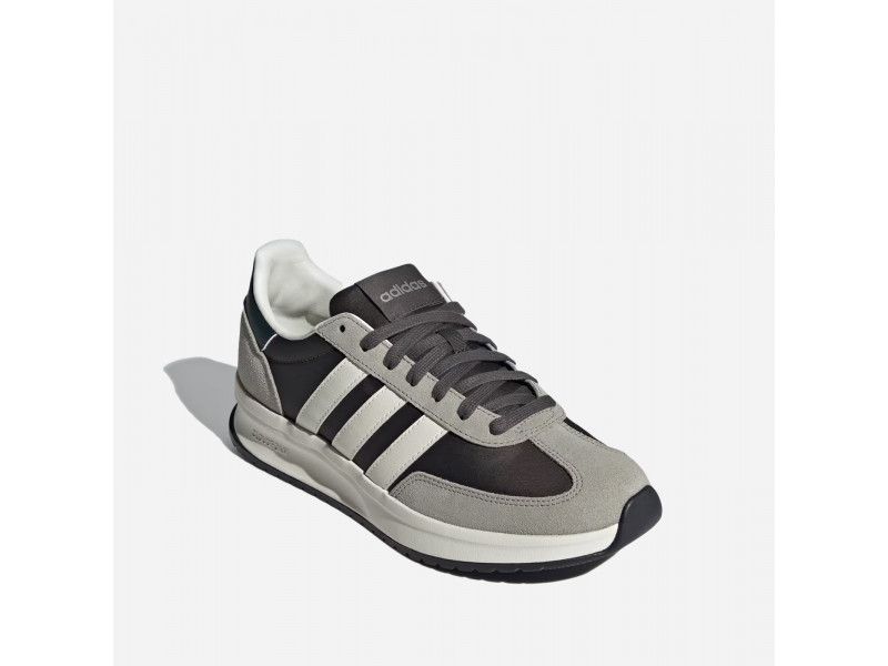 Adidas Run 70s 2.0  размери - 46 2/3