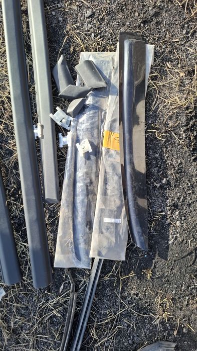 Ветровики на тойота карина е