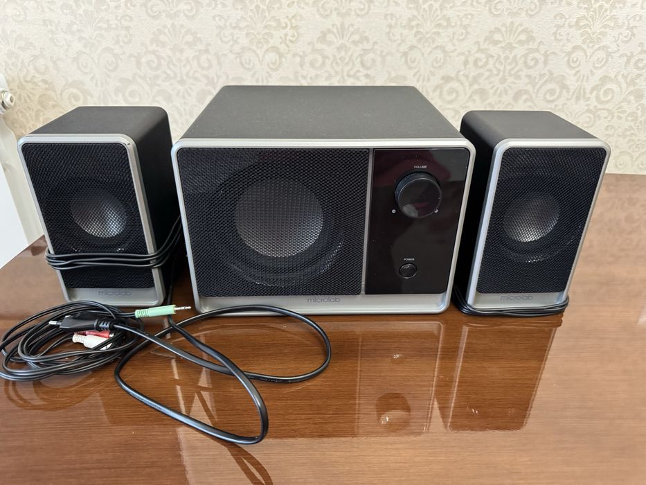 Продам НОВЫЕ акустические  колонки «Microlab» M600, Оригинал.
