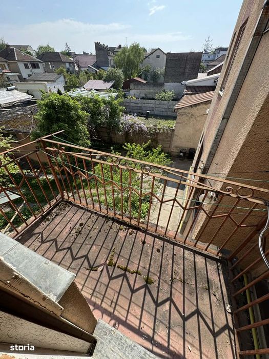 Casa P+1 cu 2 apartamente individuale , zona Ultracentrala