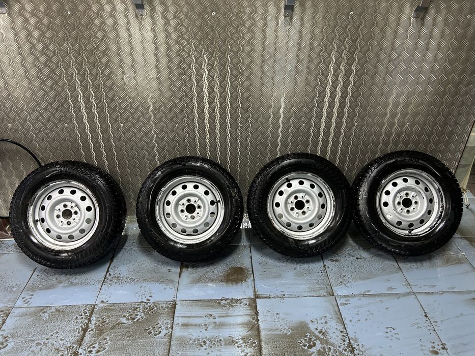 Зимная резина комплект