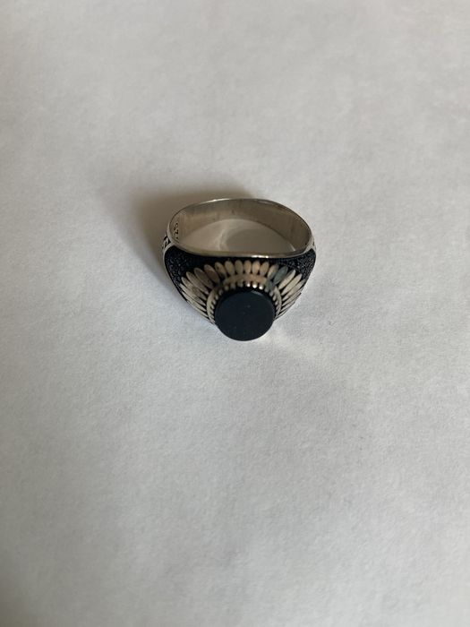 Перстень с камнем