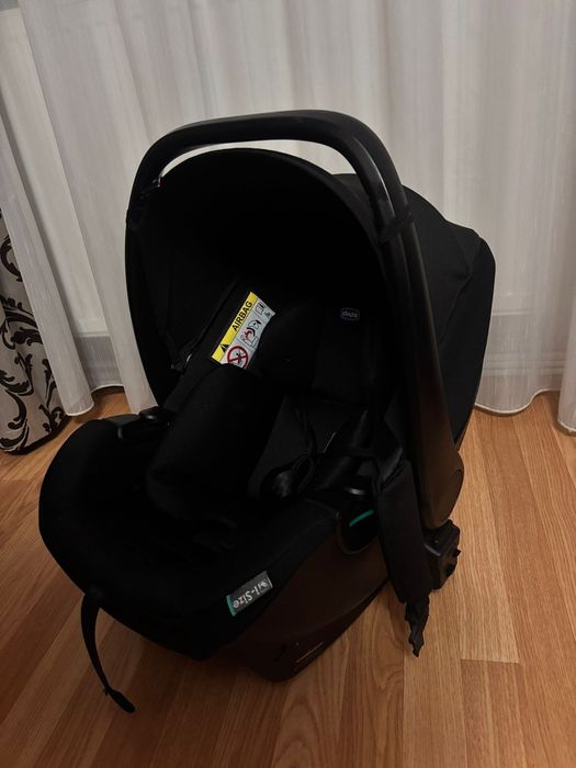 Cărucior Chicco 4 în 1