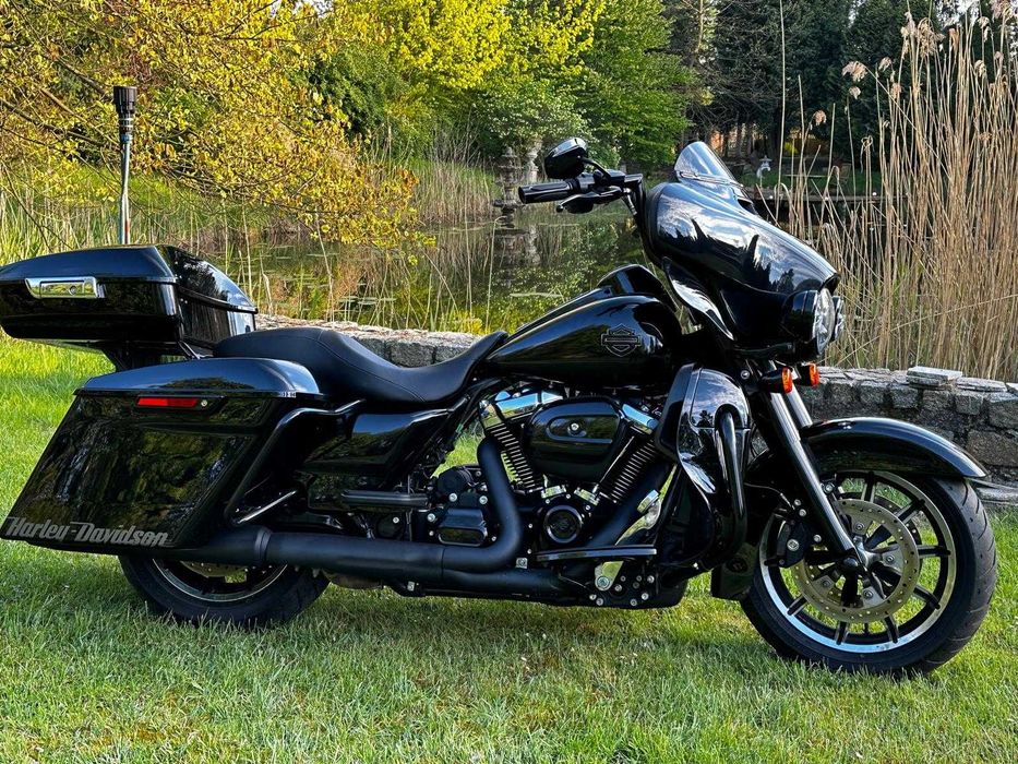 Harley Davidson Street Glide Ultra